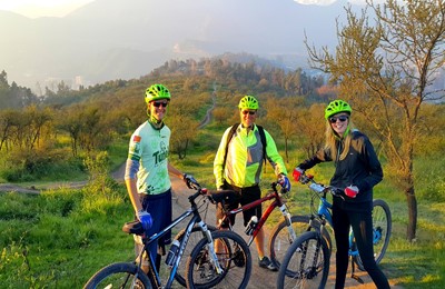 Mountain Bike Tour Cerro San Cristobal  & Parque Metropolitano - 3 horas