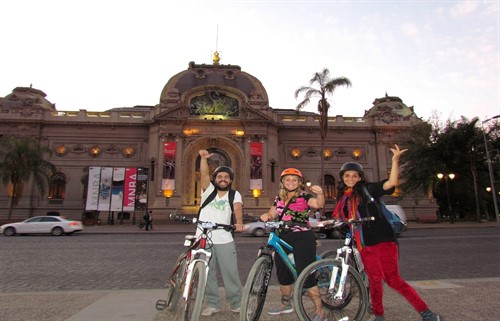 Bike Tour nocturno Santiago - Huaso Tours