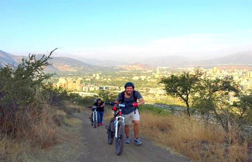 Mountain bike tours in Santiago